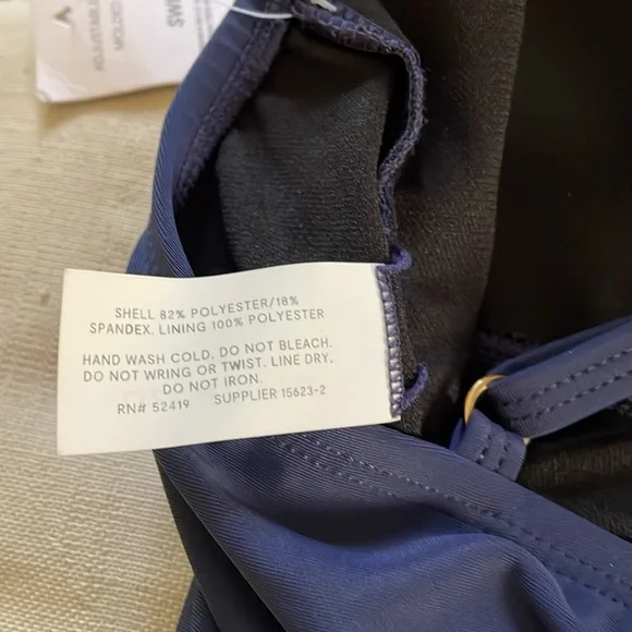 Liz Claiborne Swimsuit one piece American Blue size 12 or 14 NWT - Picture 5 of 7